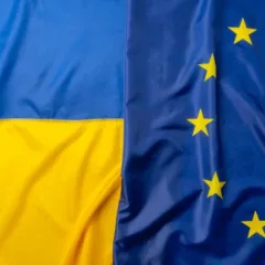 EU and Ukrainian flags side by side
