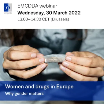 photo of hands rolling a cannabis cigarette. Women and Drugs in Europe: why gender matters